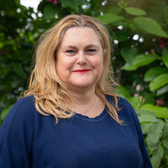 Dorianne Bugani, Ebben Nurseries Receptionist