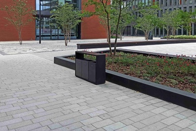 210713_MAD003- small