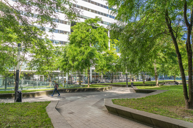 Amsterdam-Gustav Mahlerplein-220621-28